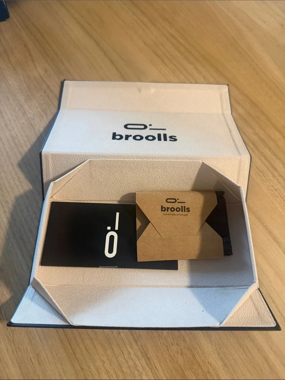 Broolls Tortoise Sunglasses with Case